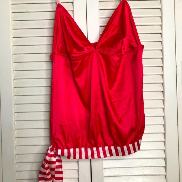 Victoria's Secret Tops - VIctoria’s Secret Sista Shei Red Cami Top L